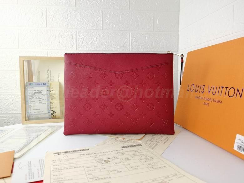 LV Wallets 42